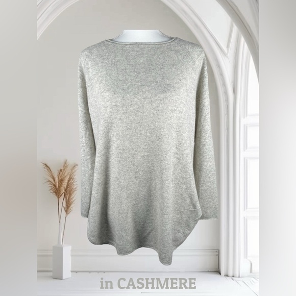 Incashmere | Soft Gray Cashmere Sweater - Picture 1 of 9
